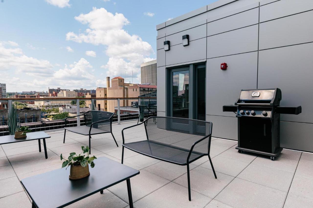 Kislak 402 Spacious 1Br Retreat Above The City Newark Buitenkant foto